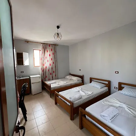 Begaj Casa de hóspedes 3*