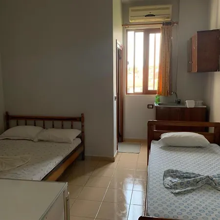 Begaj Casa de hóspedes 3*
